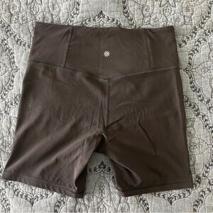 Athleta Ultra High Rise Elation 7” Short